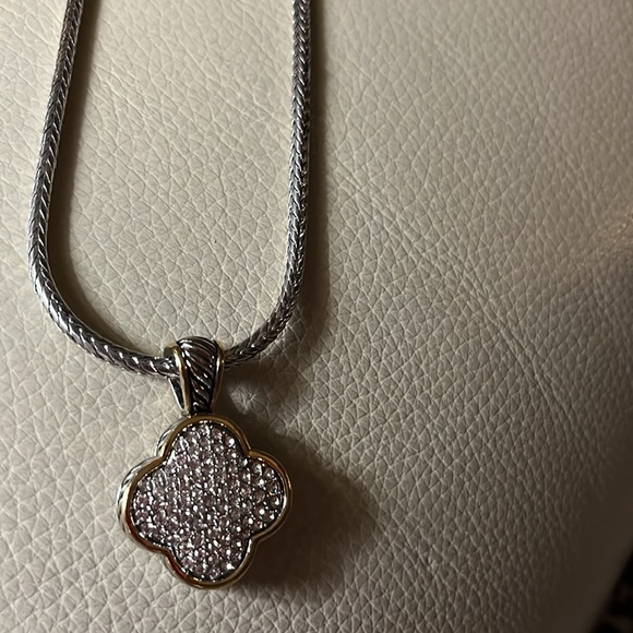 Tazza Clover beautiful necklace and earrings set!  New with tags! So pretty. - Picture 6 of 7